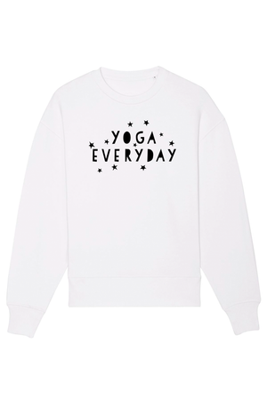 White Oversized Sweater mit Motiv YOGA EVERYDAY